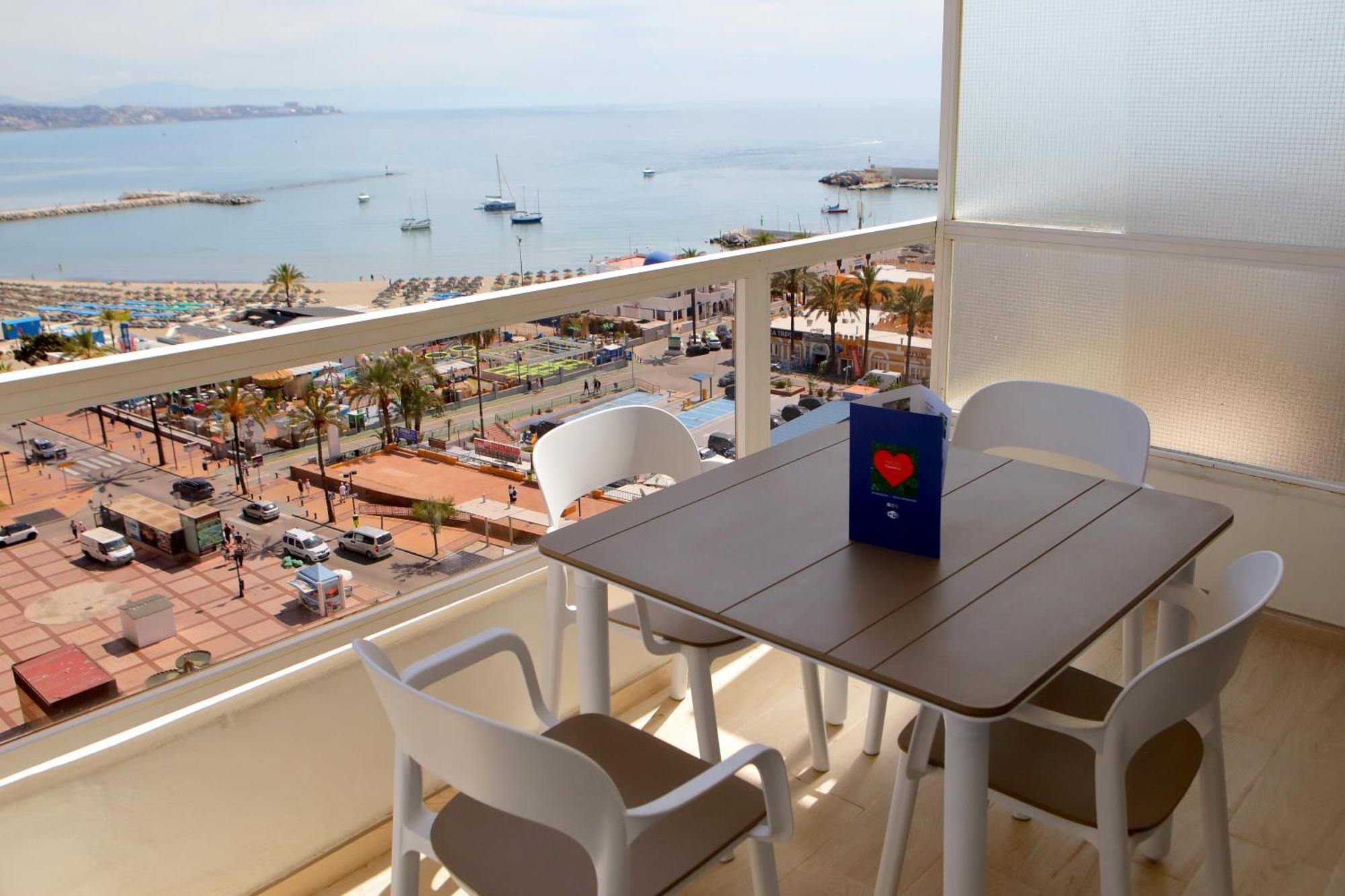 Hotel Apartamentos Pyr Fuengirola Exterior foto
